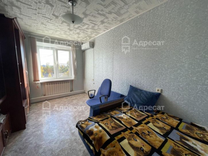 3-комн квартира ул. Федотова,  д.4