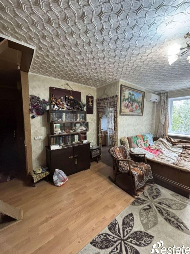 2-комн квартира ул Панфиловская, 2,  д. 2