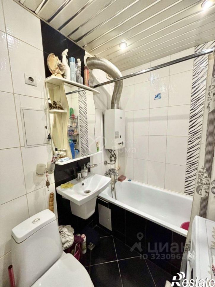 2-комн квартира ул Панфиловская, 2,  д. 2