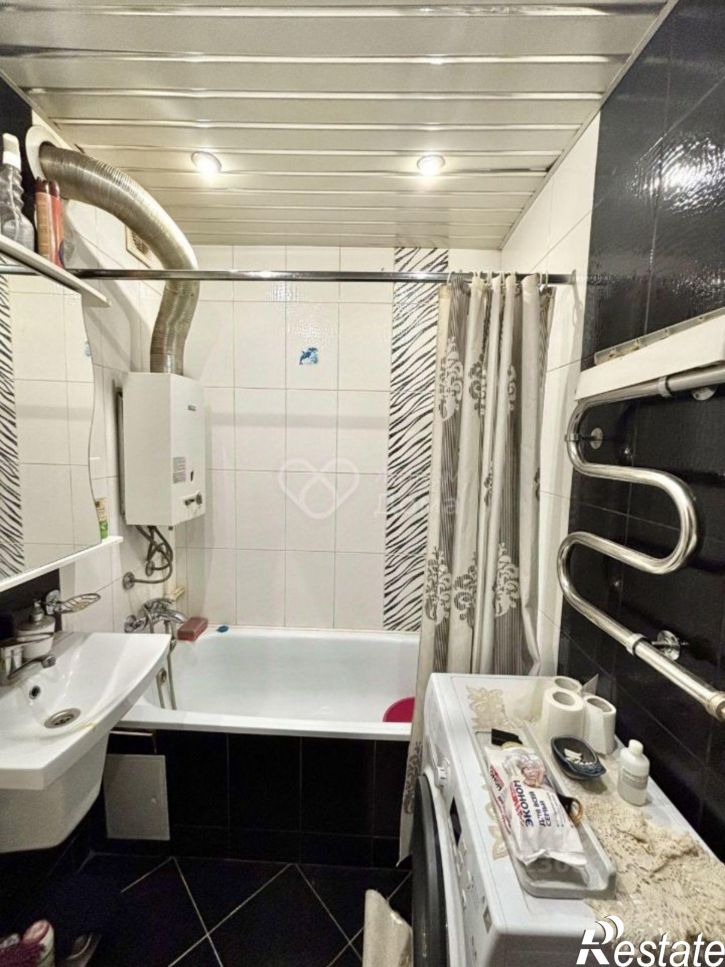 2-комн квартира ул Панфиловская, 2,  д. 2