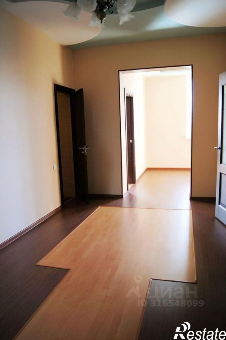 3-комн квартира улица Чуйкова, 55,  д. 55