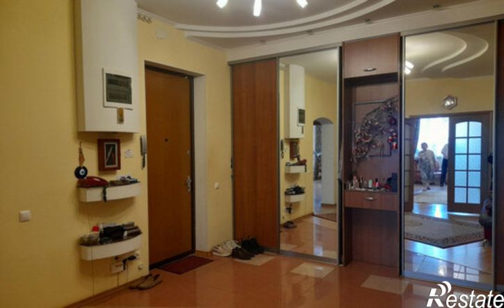 3-комн квартира улица Чуйкова, 55,  д. 55