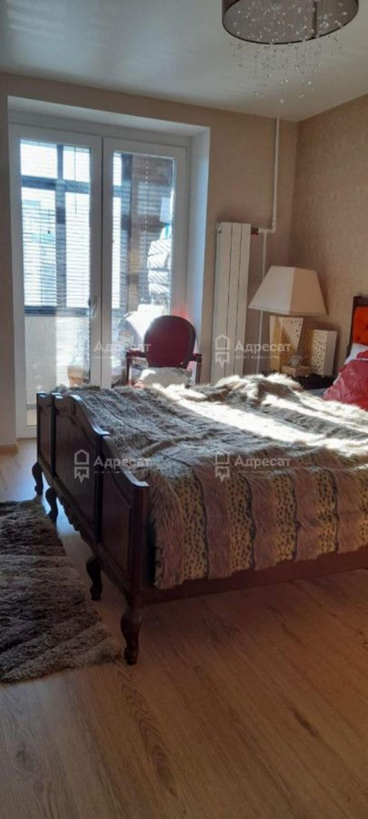3-комн квартира ул. 35 Гвардейской,  д.4