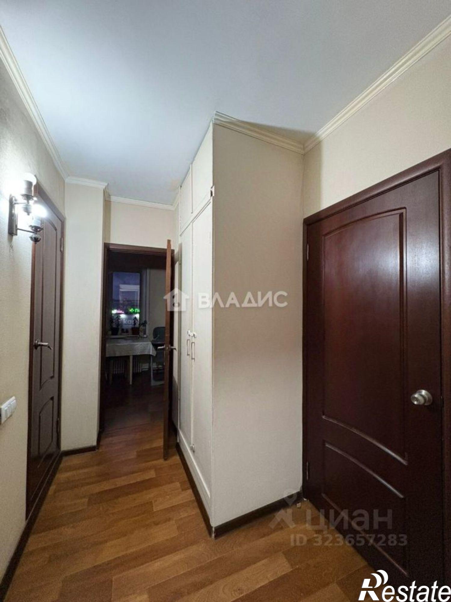 Купить квартиру за 6 800 000 рублей на бульвар 30-летия Победы, 68