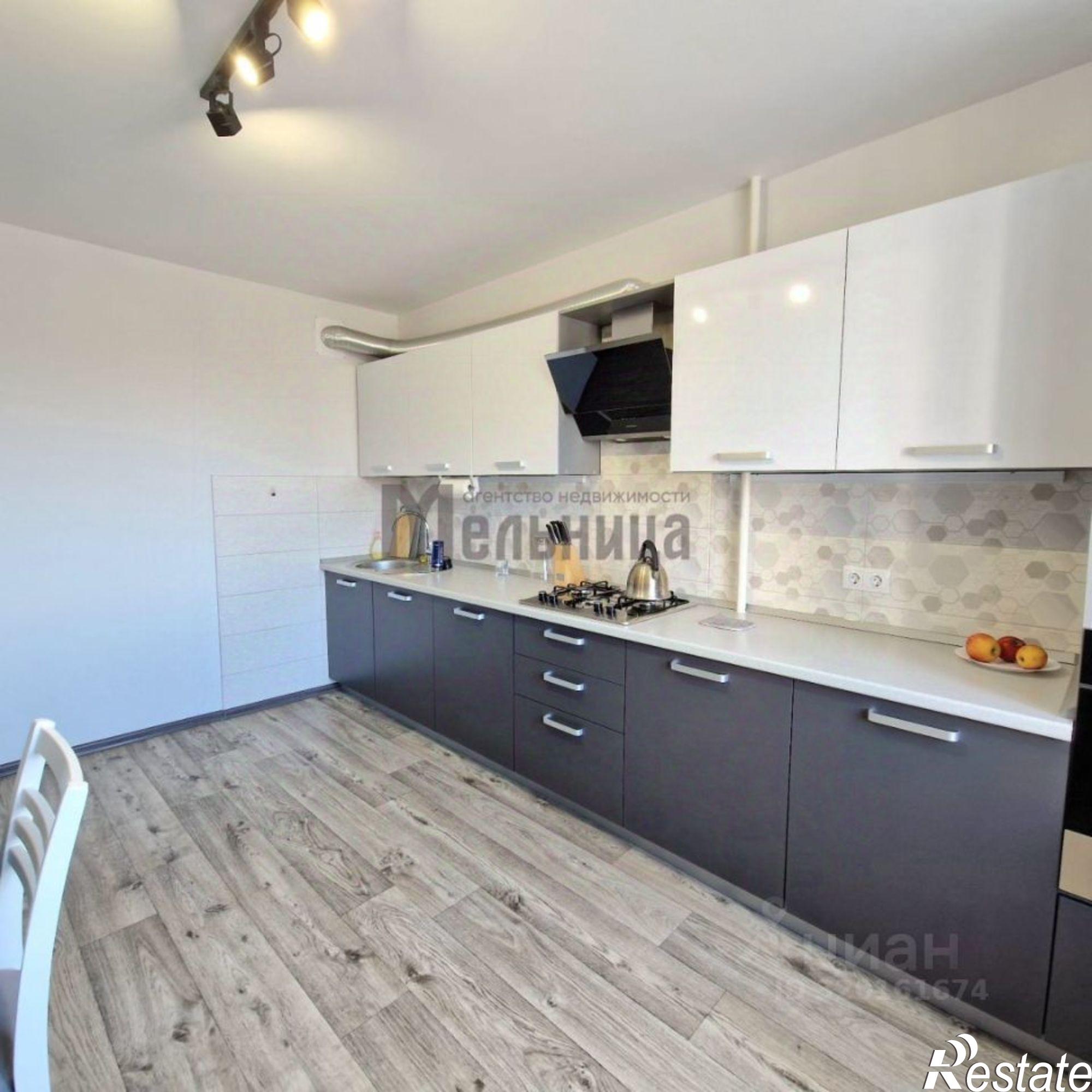 Купить квартиру за 9 000 000 рублей на улица Глазкова, 23