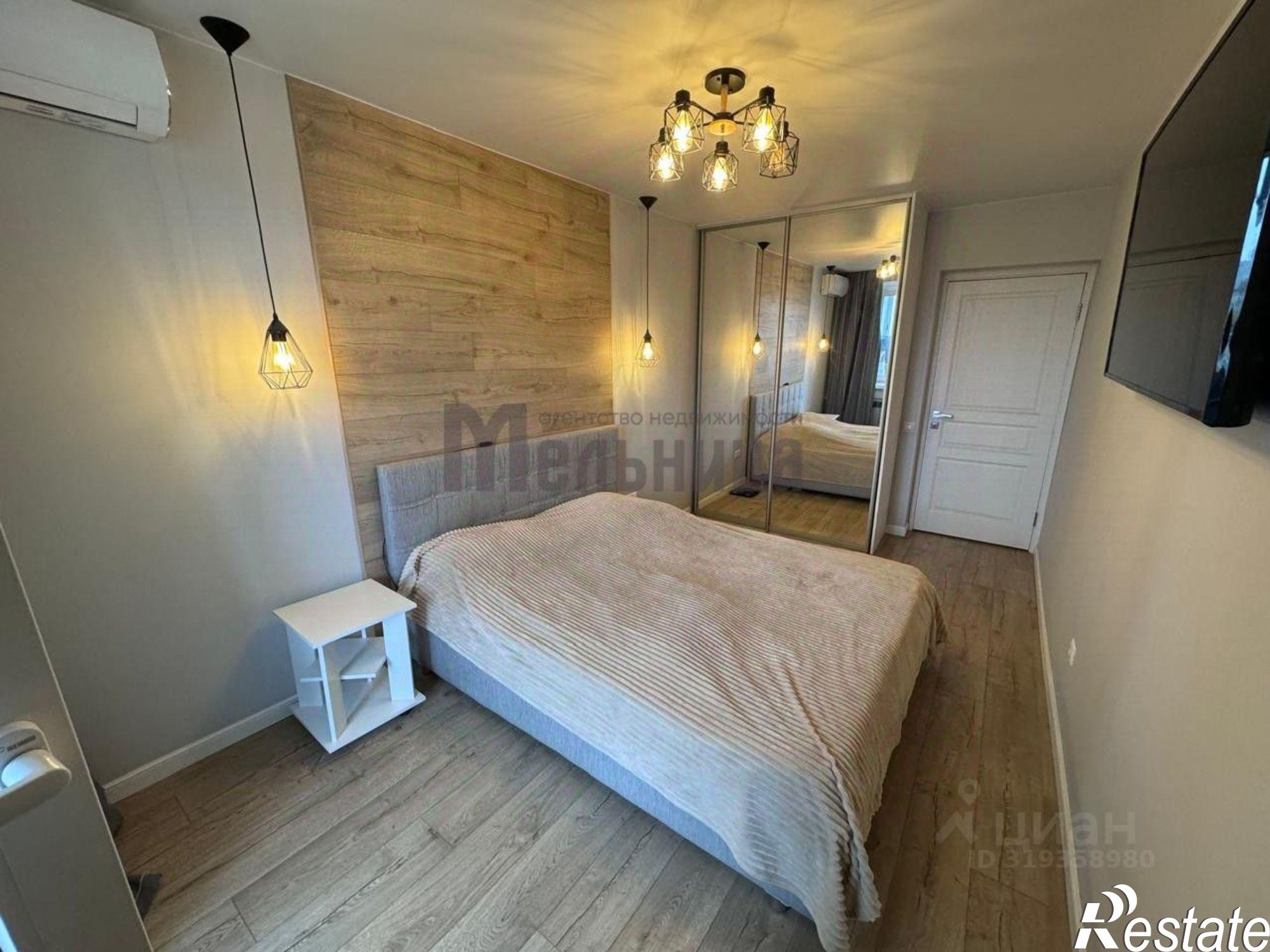 Купить квартиру за 8 100 000 рублей на Череповецкая улица, 5