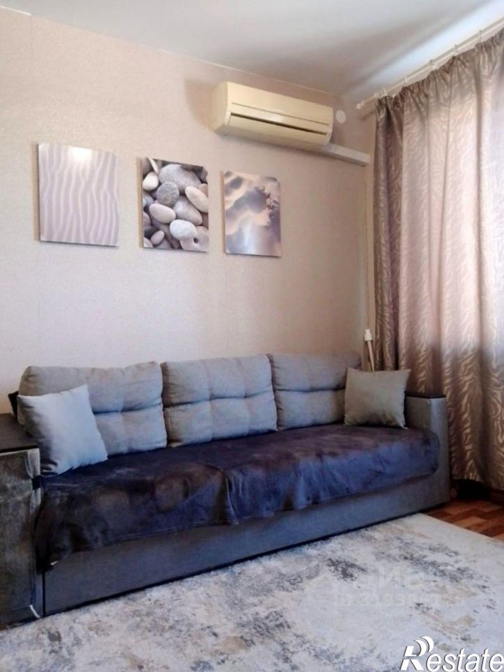 1-комн квартира улица Быстрова, 94,  д. 94