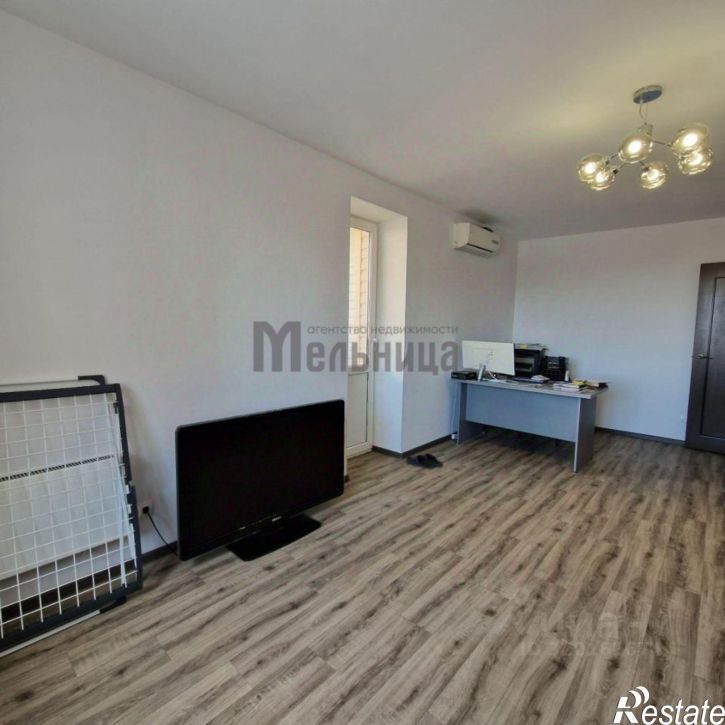 2-комн квартира улица Глазкова, 23,  д. 23