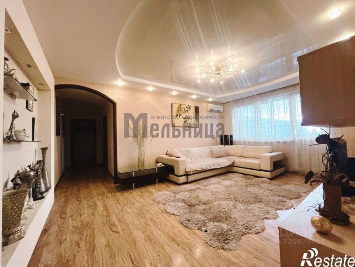 3-комн квартира Новороссийская улица, 11,  д. 11