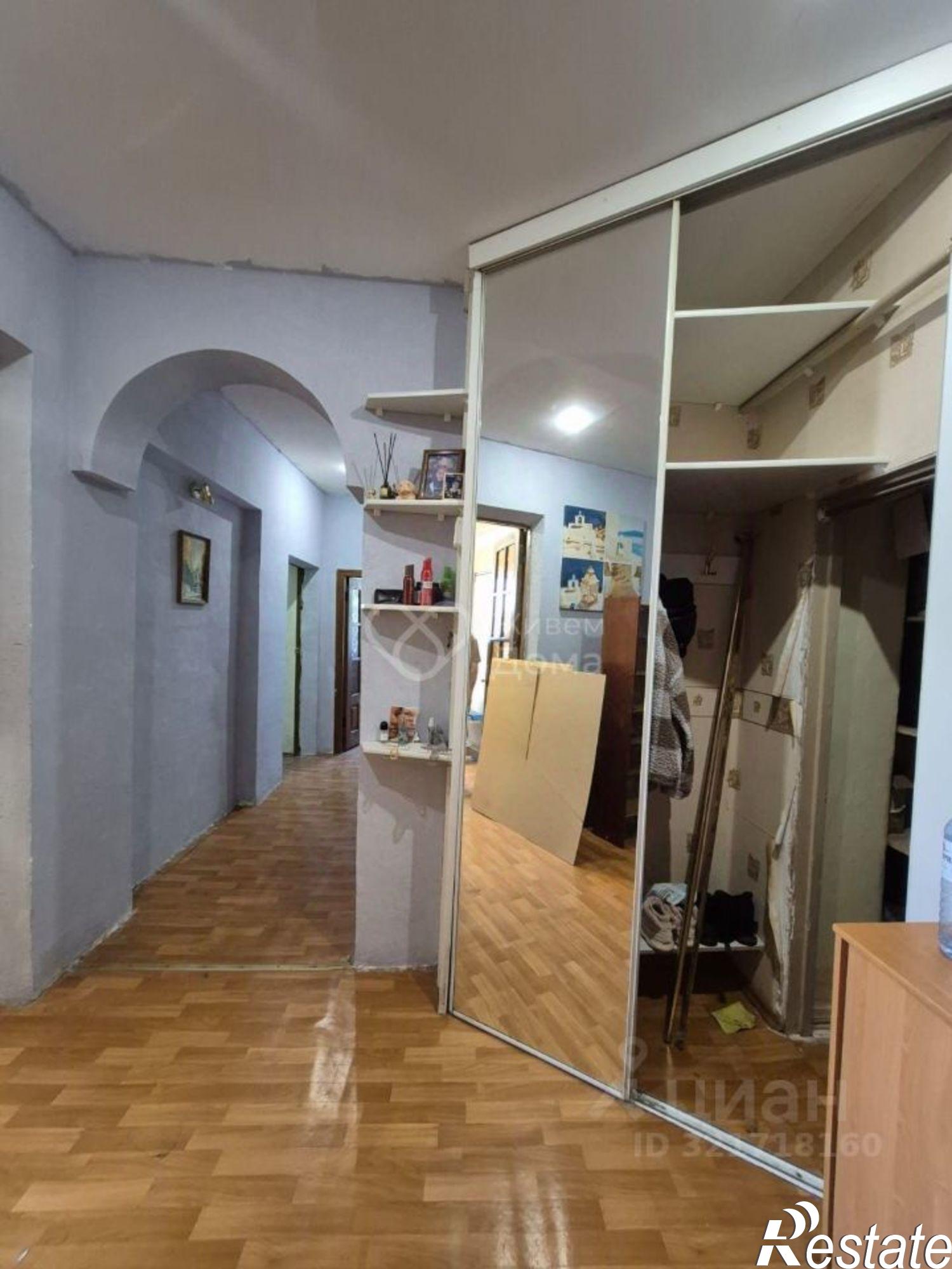 Купить квартиру за 1 000 000 рублей на Кузнецкая улица, 101