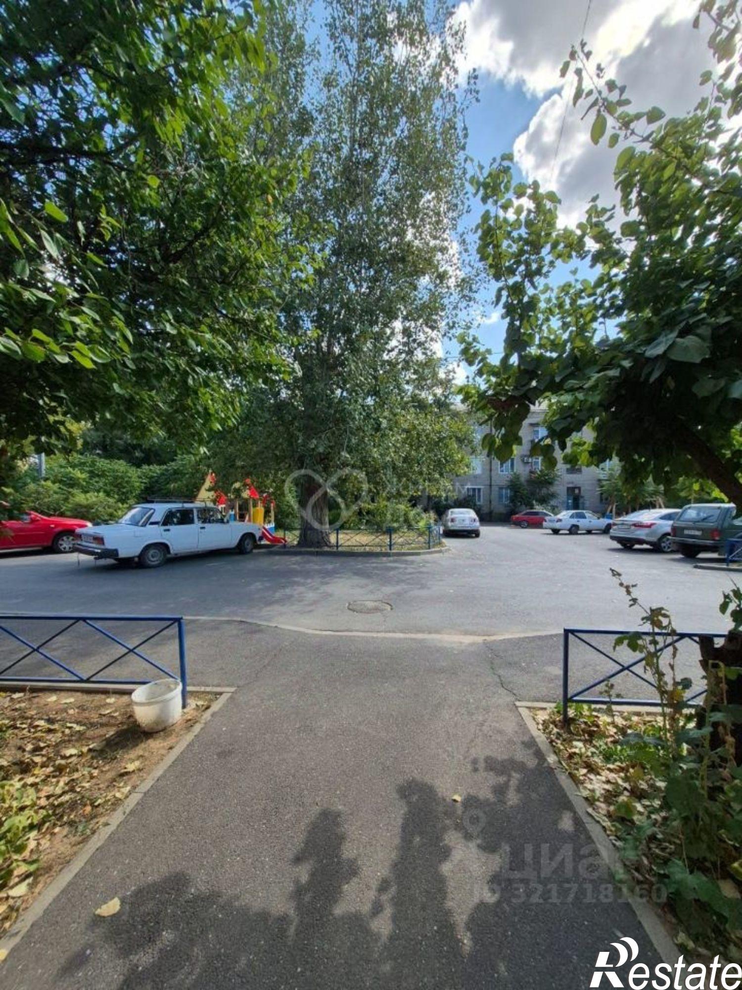 Купить квартиру за 1 000 000 рублей на Кузнецкая улица, 101