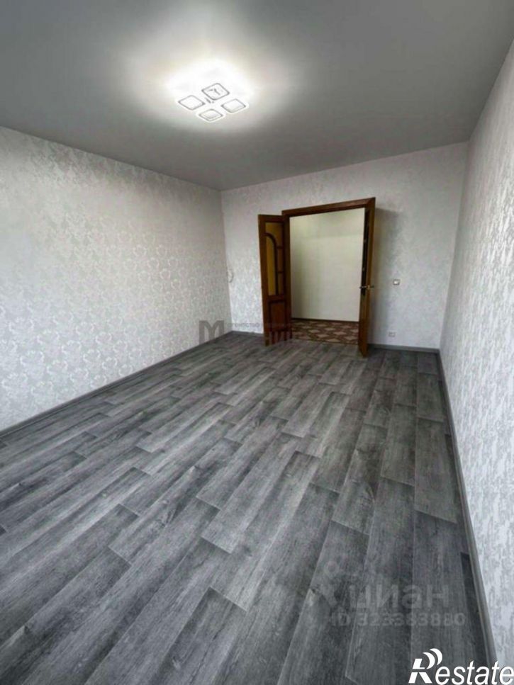 3-комн квартира улица Елисеева, 15Б,  д. 15Б