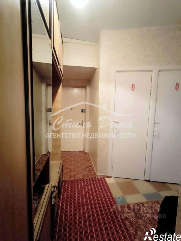 3-комн квартира улица Героев Малой Земли, 40,  д. 40