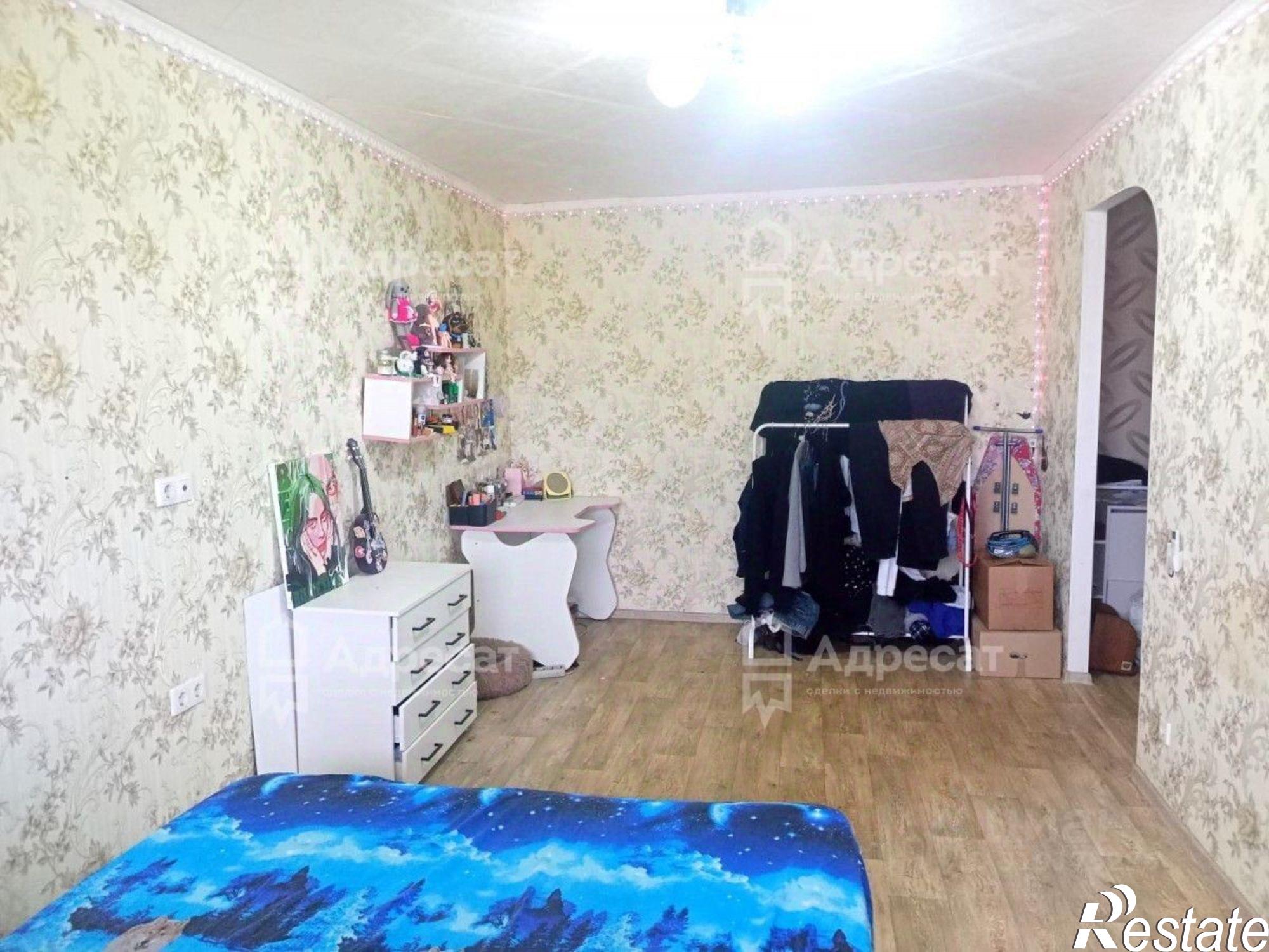 Купить квартиру за 1 850 000 рублей на Зерноградская улица, 2