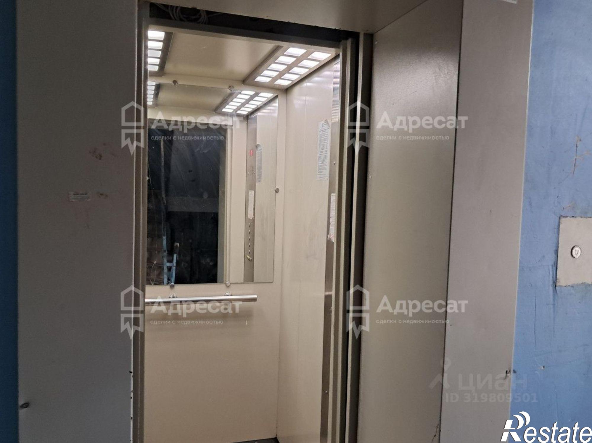 Купить комнату за 980 000 рублей на проспект Столетова, 2А