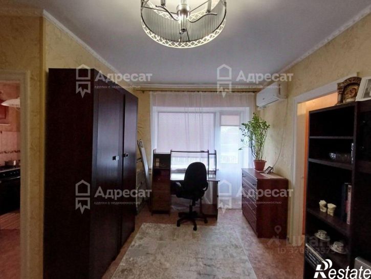 2-комн квартира улица Быстрова, 74,  д. 74