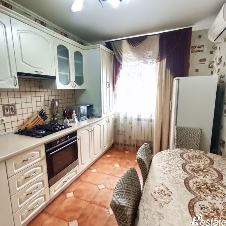 2-комн квартира Восточная улица, 22,  д. 22