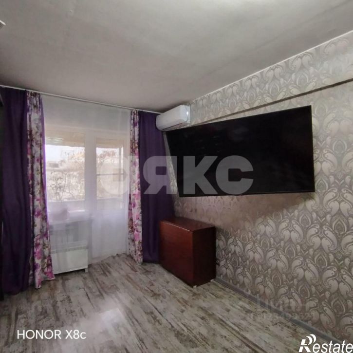 2-комн квартира Волгоград г., Кировский