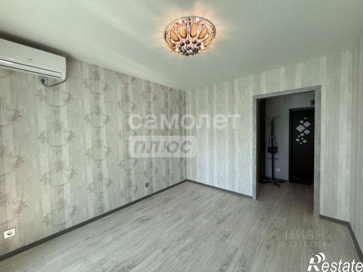 2-комн квартира улица Ивана Морозова, 3,  д. 3