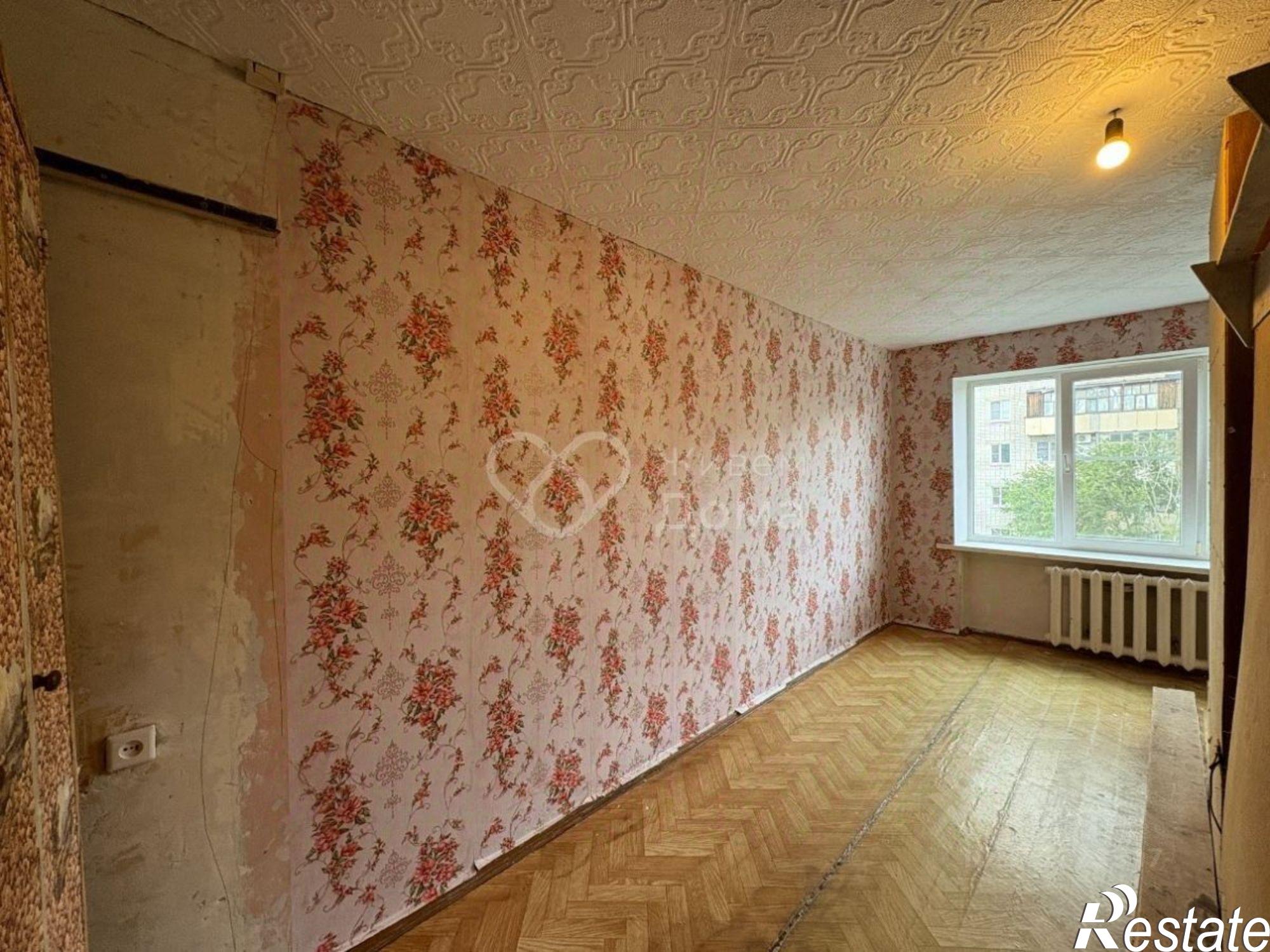 Купить комнату за 890 000 рублей на Логовская улица, 5