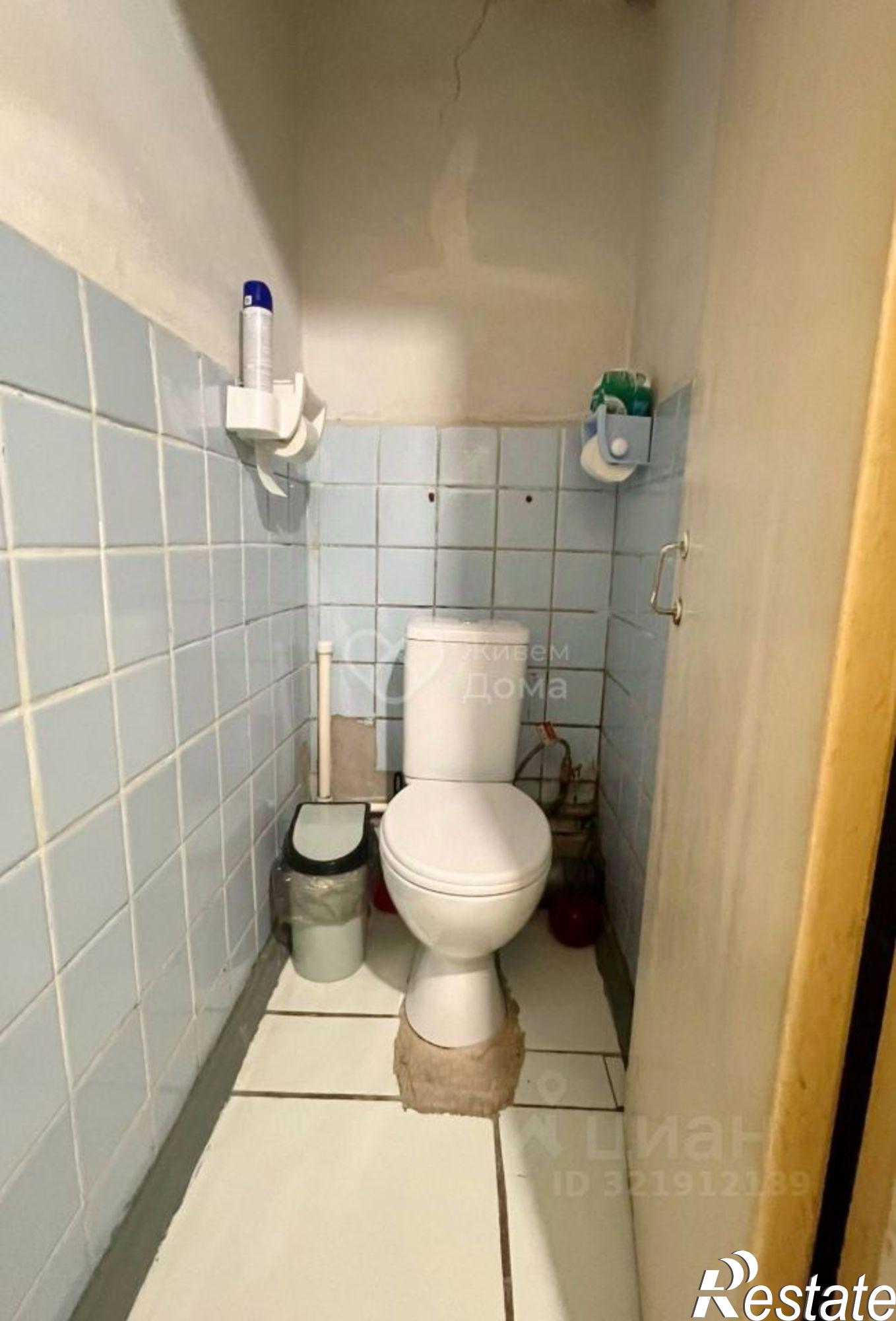 Купить комнату за 910 000 рублей на Рионская улица, 4