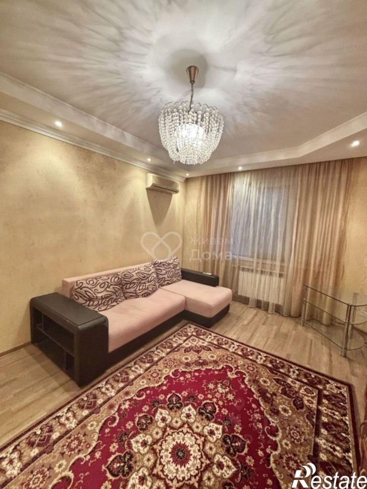 3-комн квартира улица Елисеева, 15А,  д. 15А