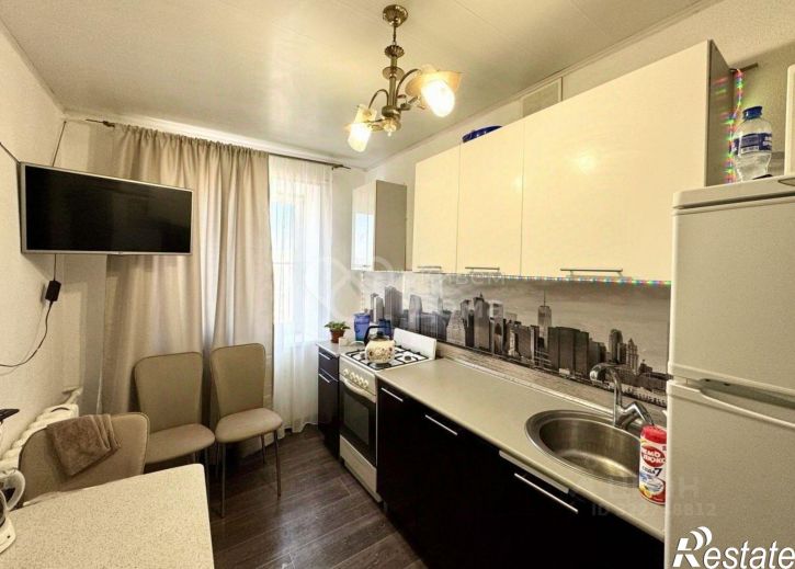 3-комн квартира посёлок Аэропорт, 19,  д. 19