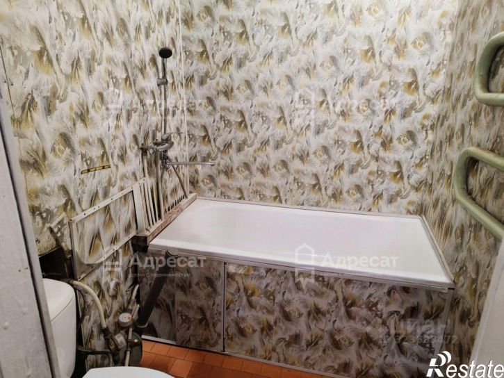 2-комн квартира улица 64-й Армии, 125,  д. 125