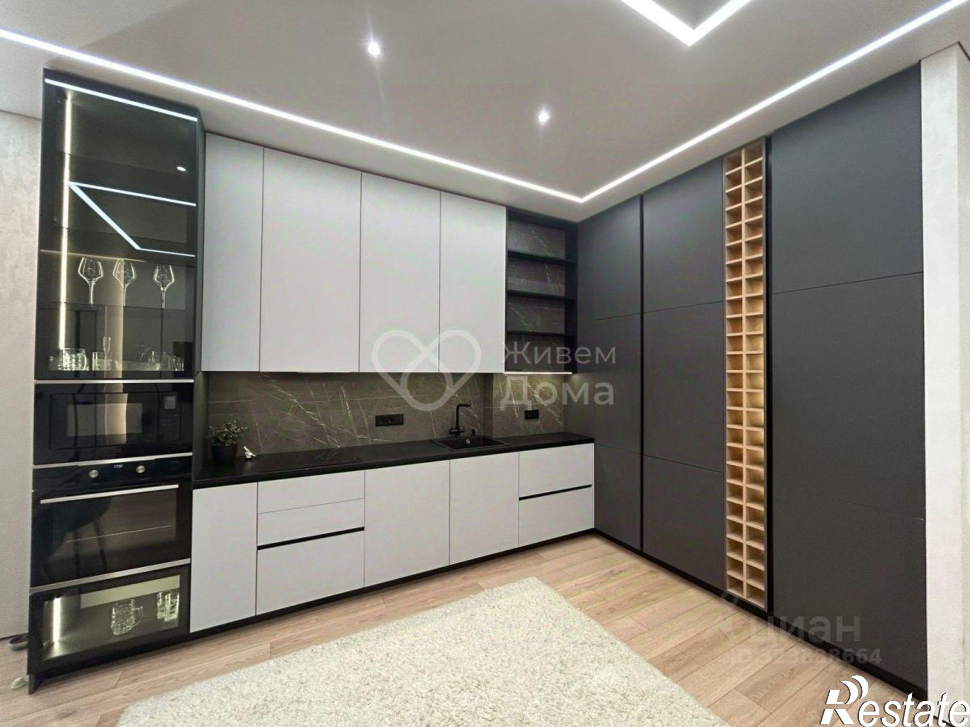 Купить квартиру за 32 000 000 рублей на Ярославская улица, 21