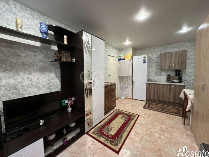 3-комн квартира Славская улица, 10,  д. 10