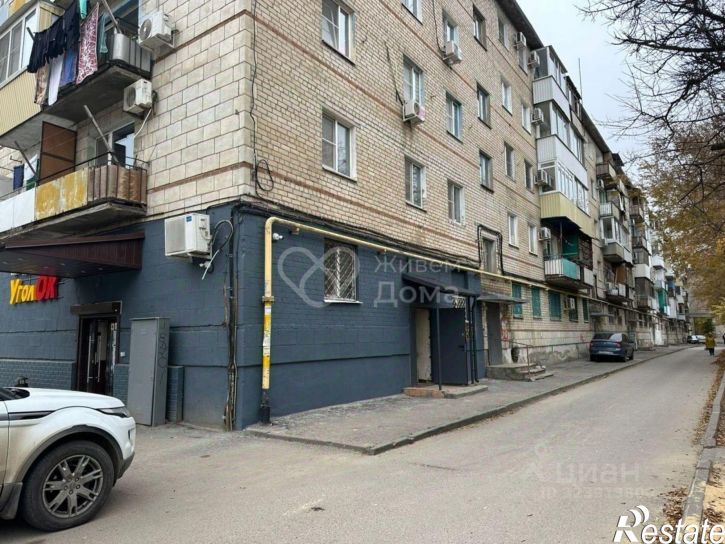 3-комн квартира Славская улица, 10,  д. 10