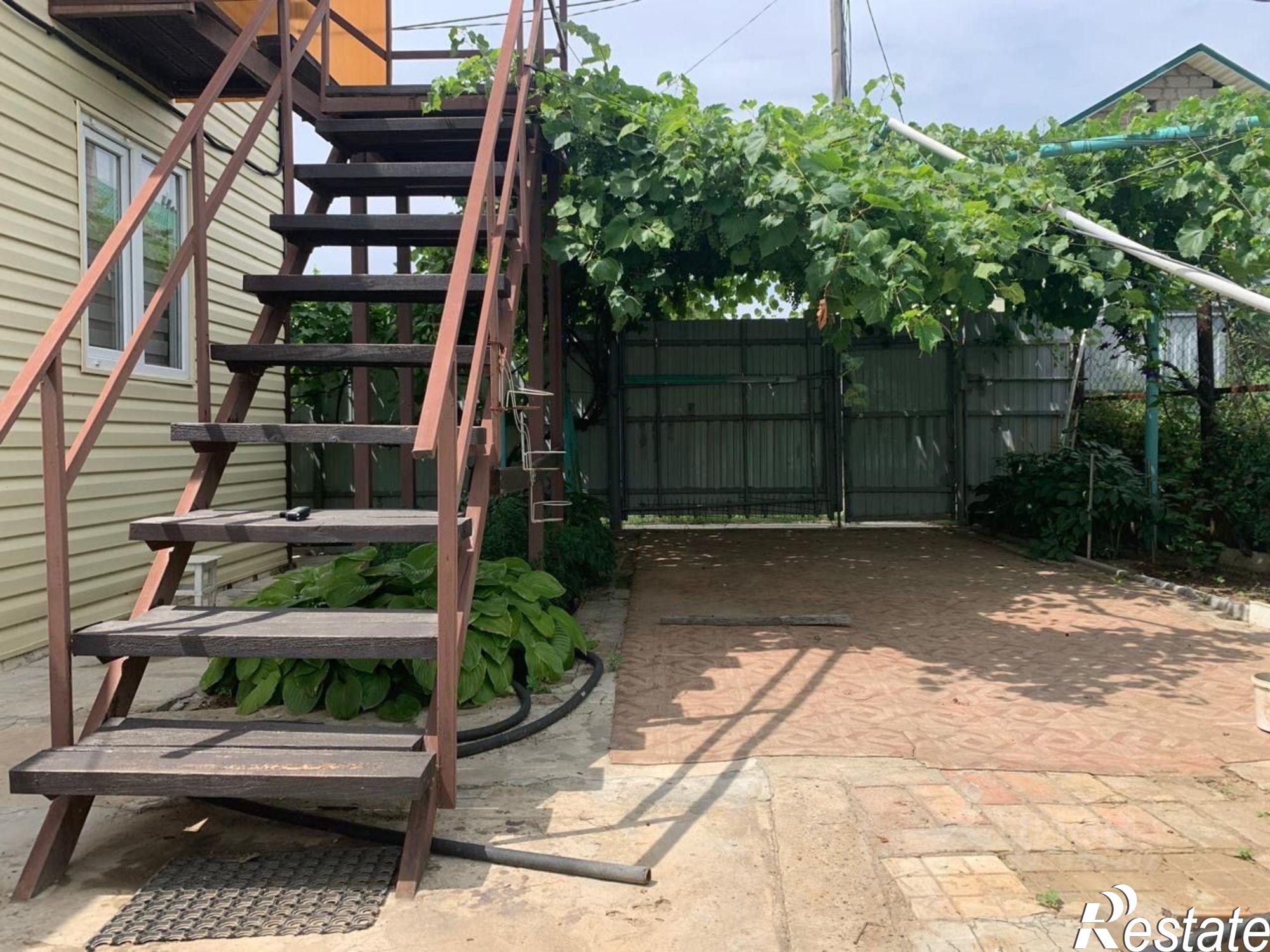 Купить дачу, дом, коттедж за 1 650 000 рублей на СНТ Урожай-2, Малиновая улица