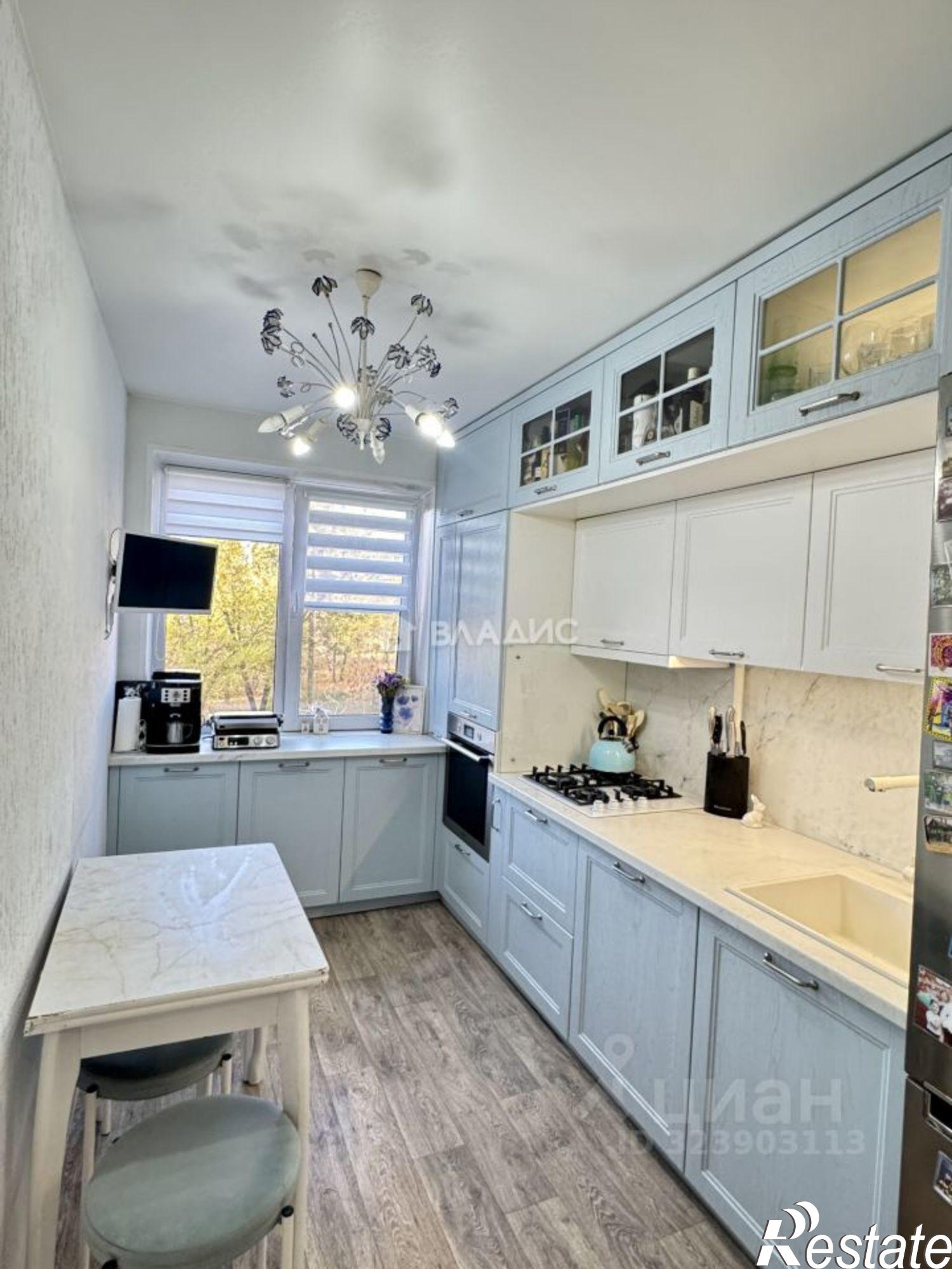 Купить квартиру за 8 700 000 рублей на бульвар 30-летия Победы, 17А