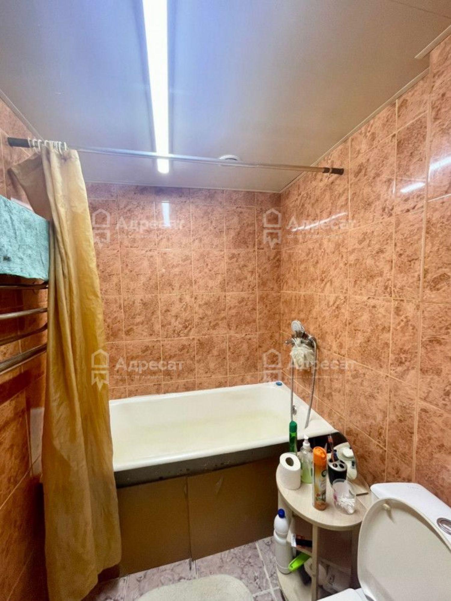 Купить квартиру за 1 900 000 рублей на ул. Лазоревая,  д.193