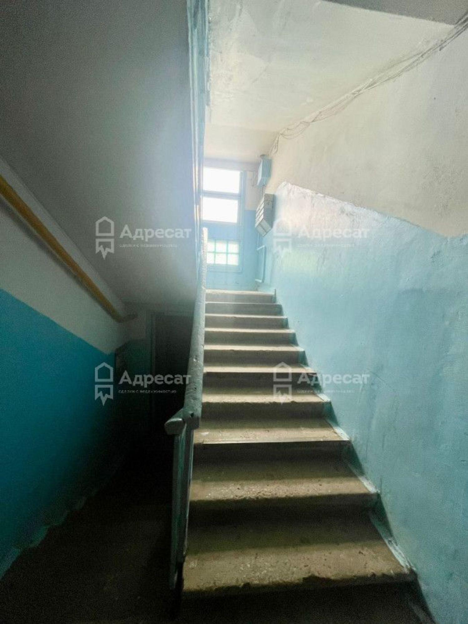 Купить квартиру за 1 900 000 рублей на ул. Лазоревая,  д.193