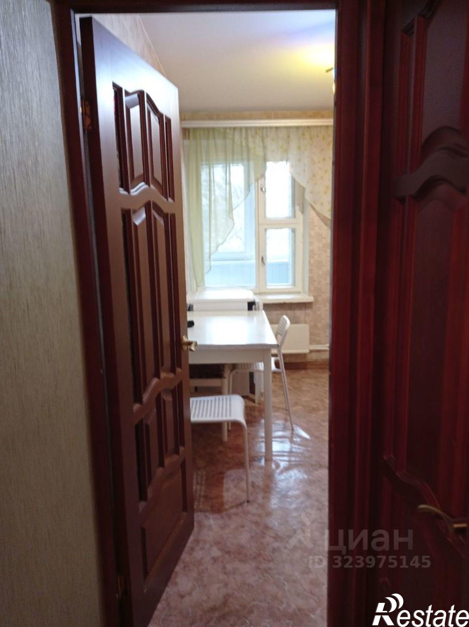 Сдать квартиру за 23 000 рублей на Бакинская улица, 13