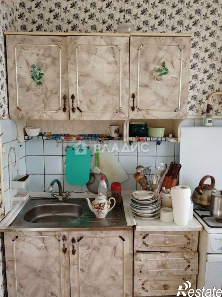 2-комн квартира улица Кропоткина, 3,  д. 3