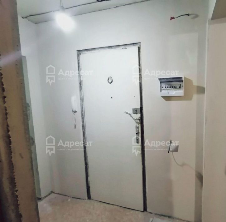 2-комн квартира ул. 64-й Армии,  д.113а