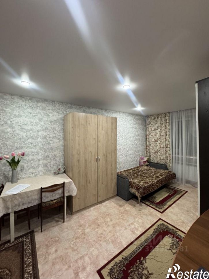 3-комн квартира ул Славская, 10,  д. 10