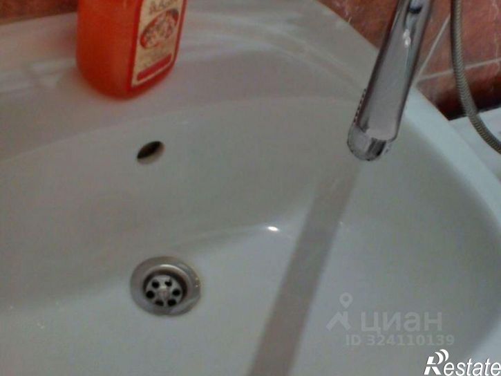 2-комн квартира улица им. Репина, 62,  д. 62