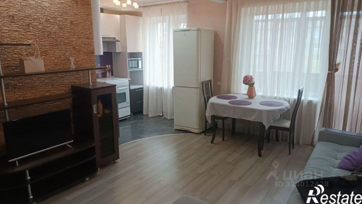 3-комн квартира улица Дзержинского, 38,  д. 38