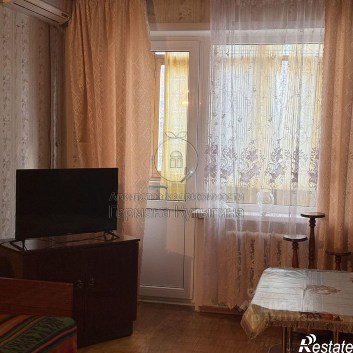 2-комн квартира Баррикадная улица, 3,  д. 3