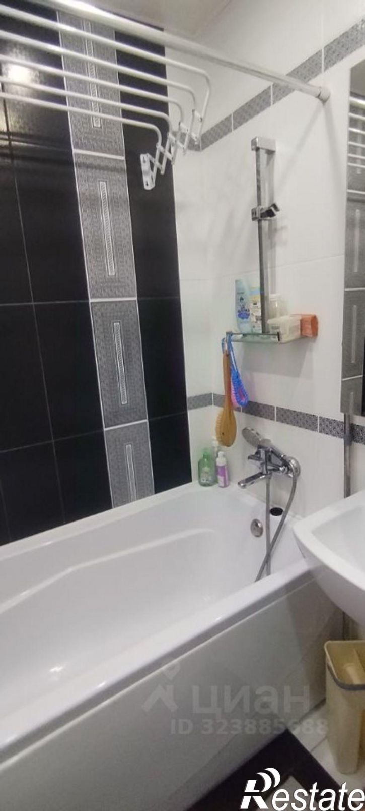 2-комн квартира улица Менжинского, 27,  д. 27