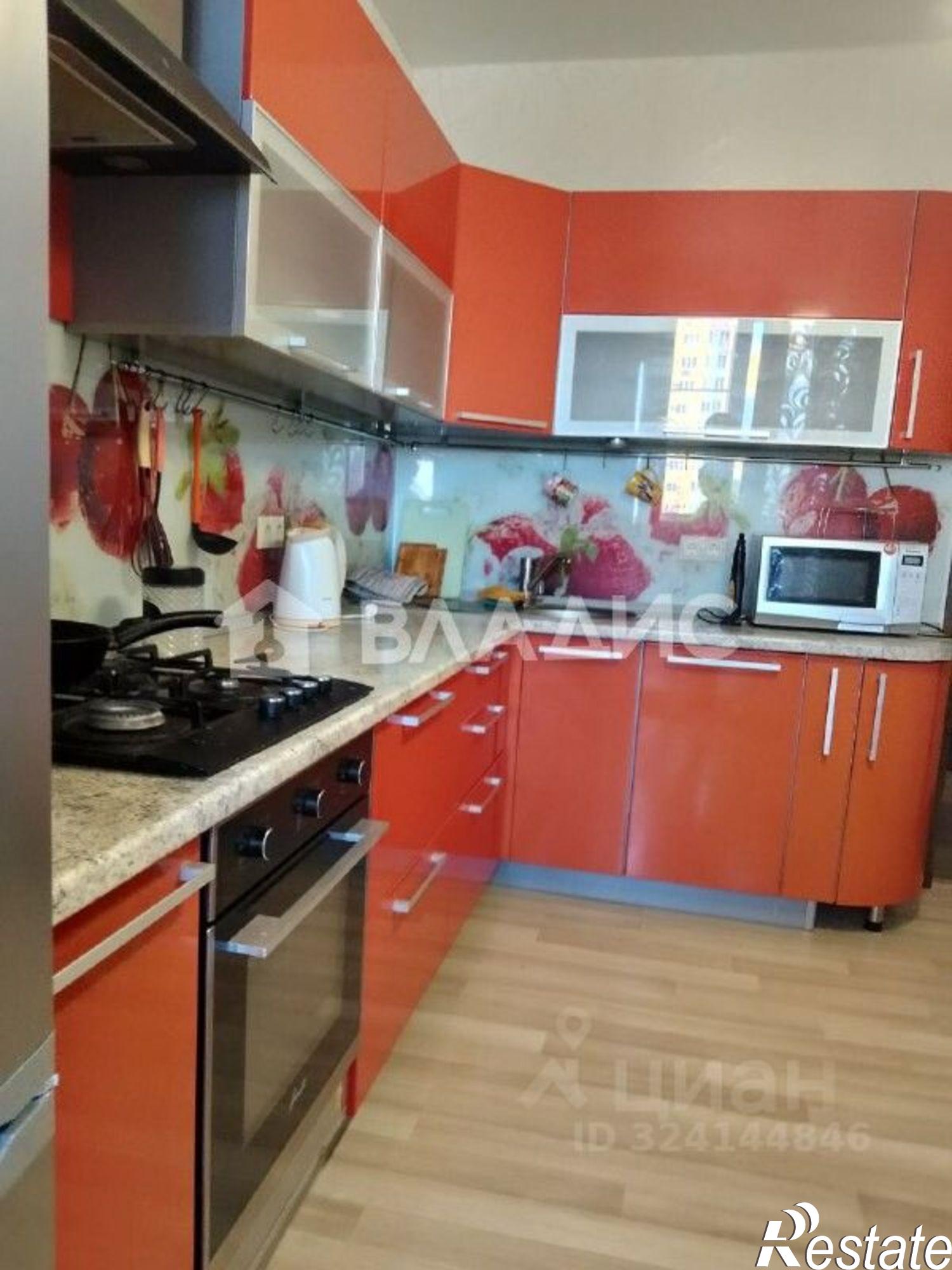 Сдать квартиру за 30 000 рублей на ул Шекснинская, 34