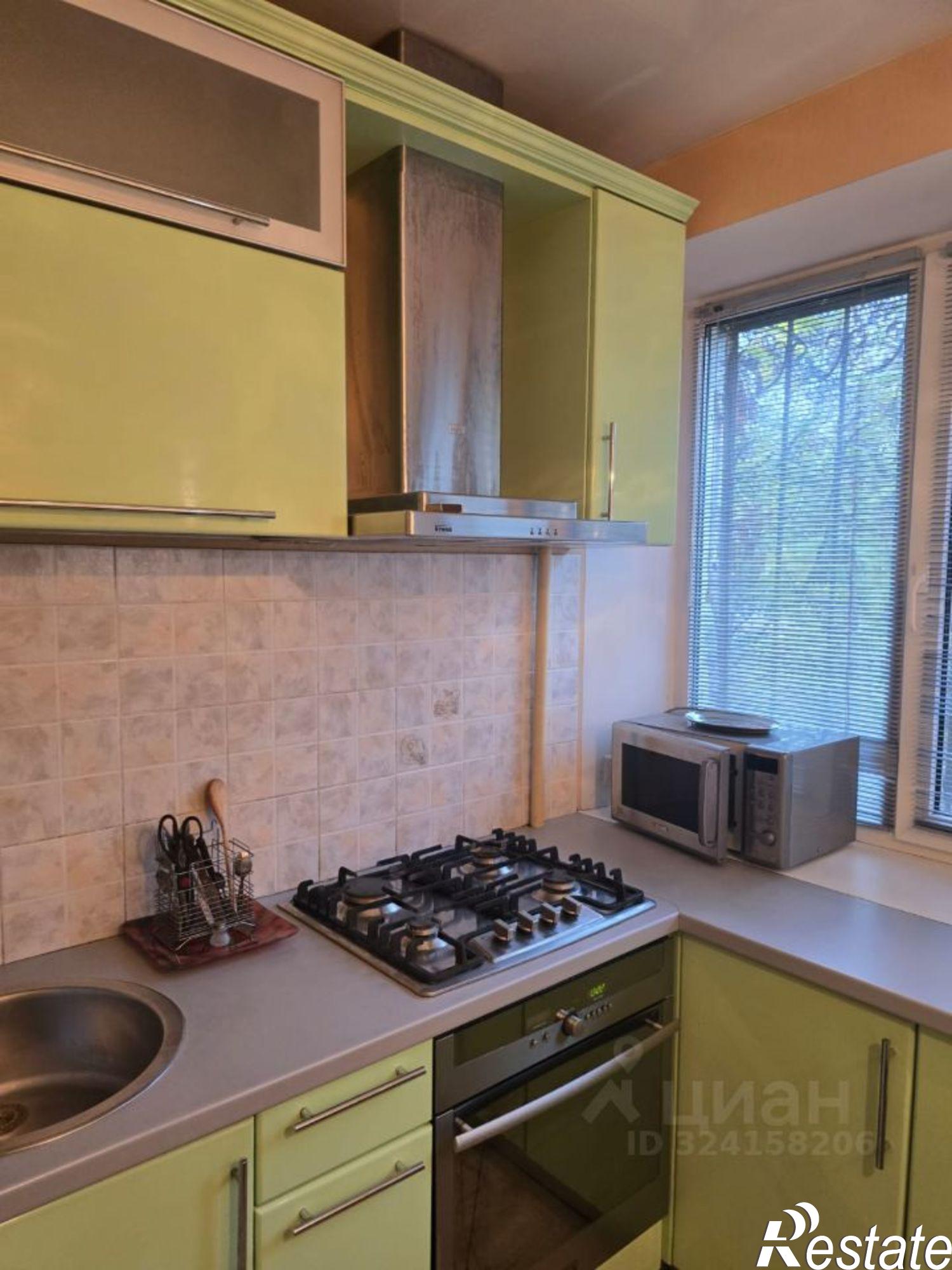 Сдать квартиру за 27 000 рублей на Невская улица, 18А