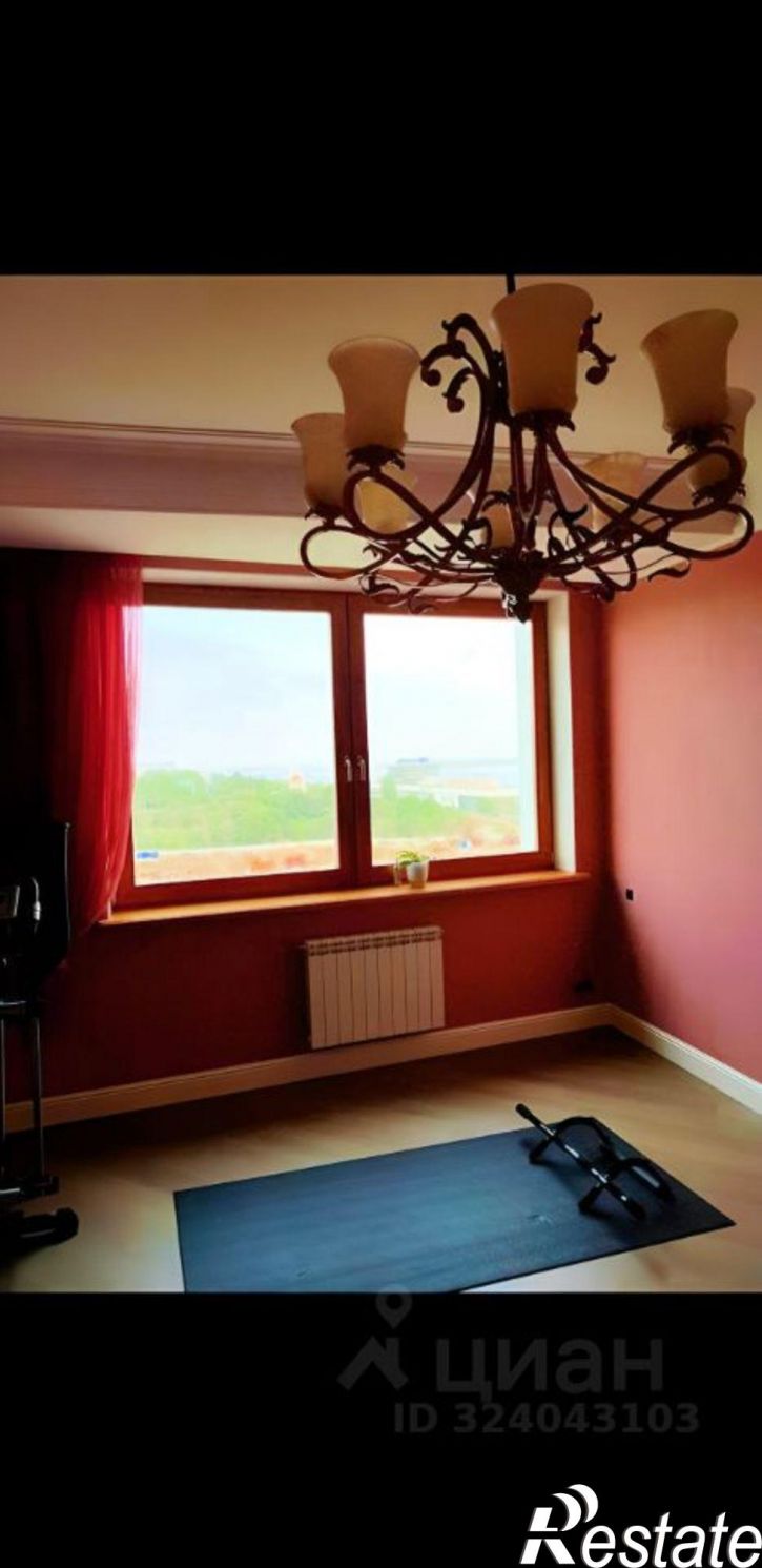 3-комн квартира улица Калинина, 2А литА,  д. 2А литА