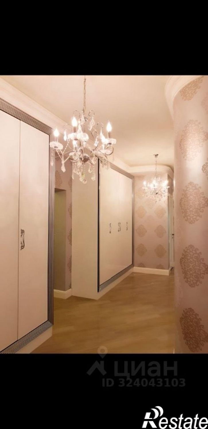 3-комн квартира улица Калинина, 2А литА,  д. 2А литА