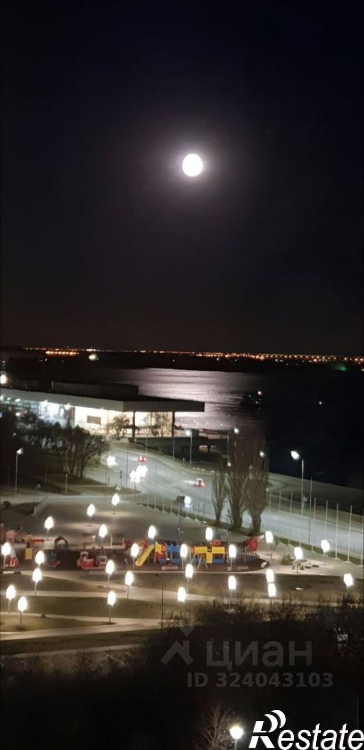 3-комн квартира улица Калинина, 2А литА,  д. 2А литА