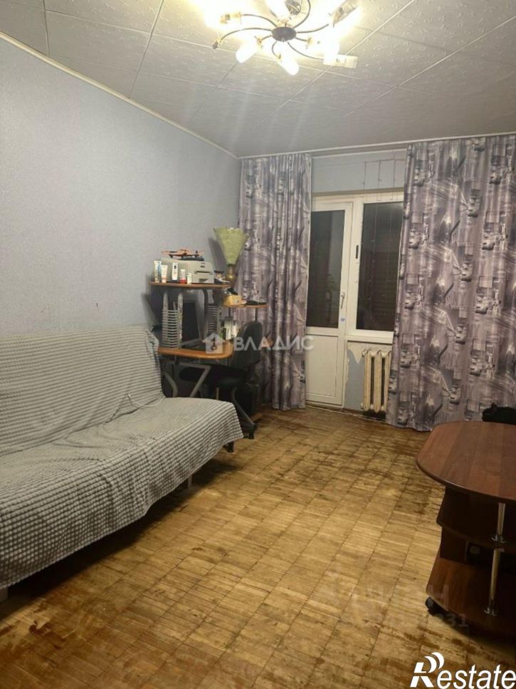 3-комн квартира улица 50-летия ВЛКСМ, 4,  д. 4