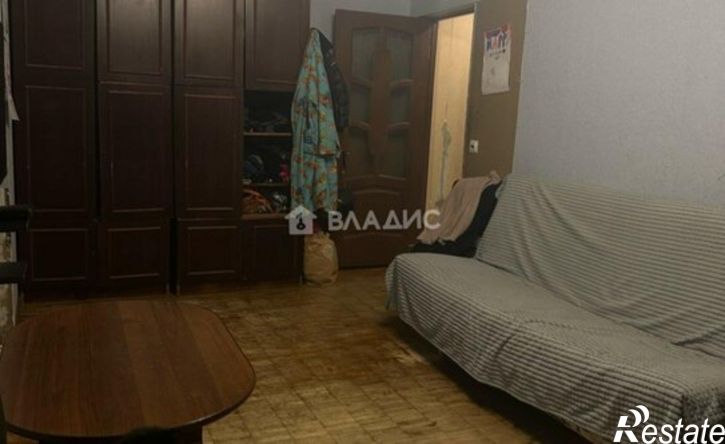 3-комн квартира улица 50-летия ВЛКСМ, 4,  д. 4